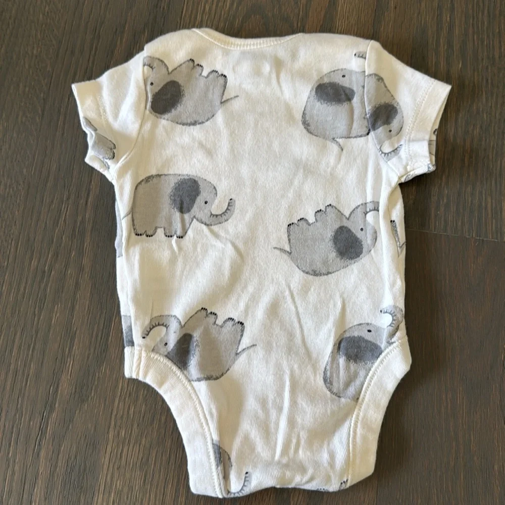 Old Navy Elephant Print Baby Bodysuit | 0-3M